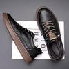 New Shoes for Men Genuine Leather Casual Shoes Spring Retro Flat Skateboard Shoes Simple Leather Sneakers