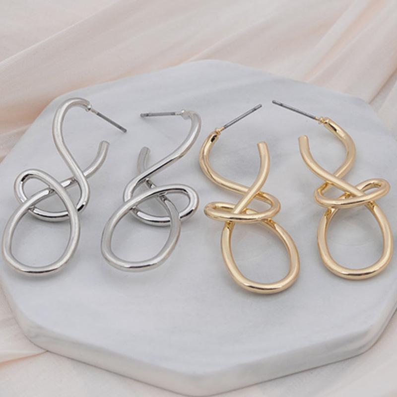 Полые нерегулярные витые завязанные серьги-гвоздики, уникальный дизайн, минимальзитовые серьги, женские вечерние украшения для ушей