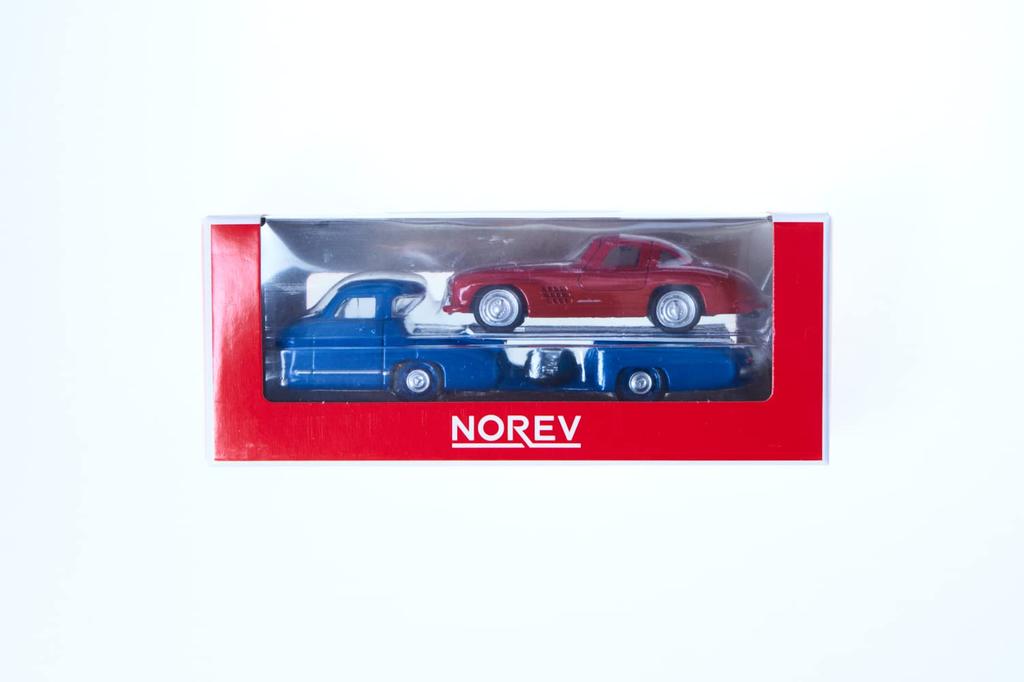 Набор литых под давлением моделей автомобилей Mercedes-Benz Transporter 300SL NOREV в масштабе 1:64 [параллельный импорт]