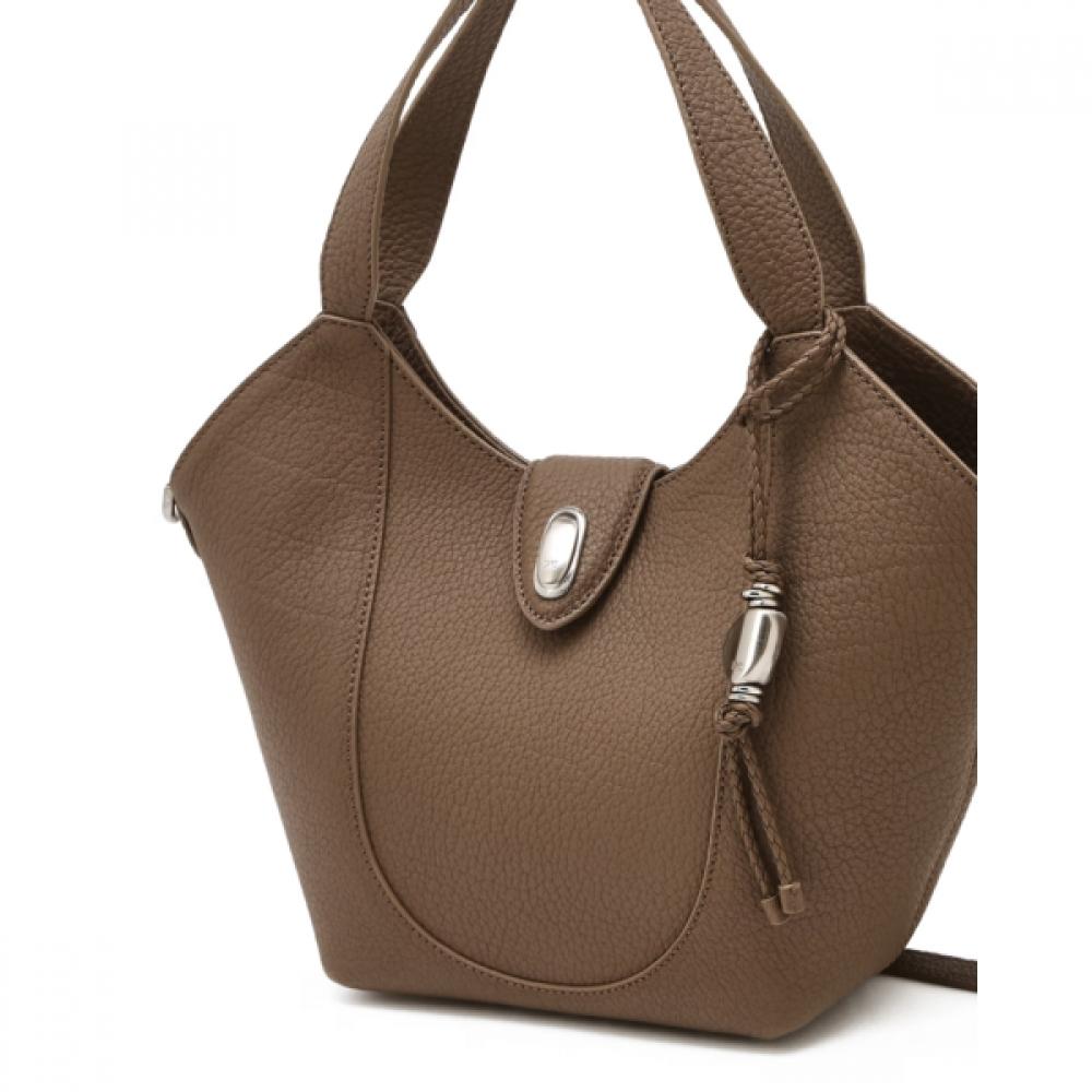 Daks Leather Logo Tote Bag Beige Dcba6f411i2