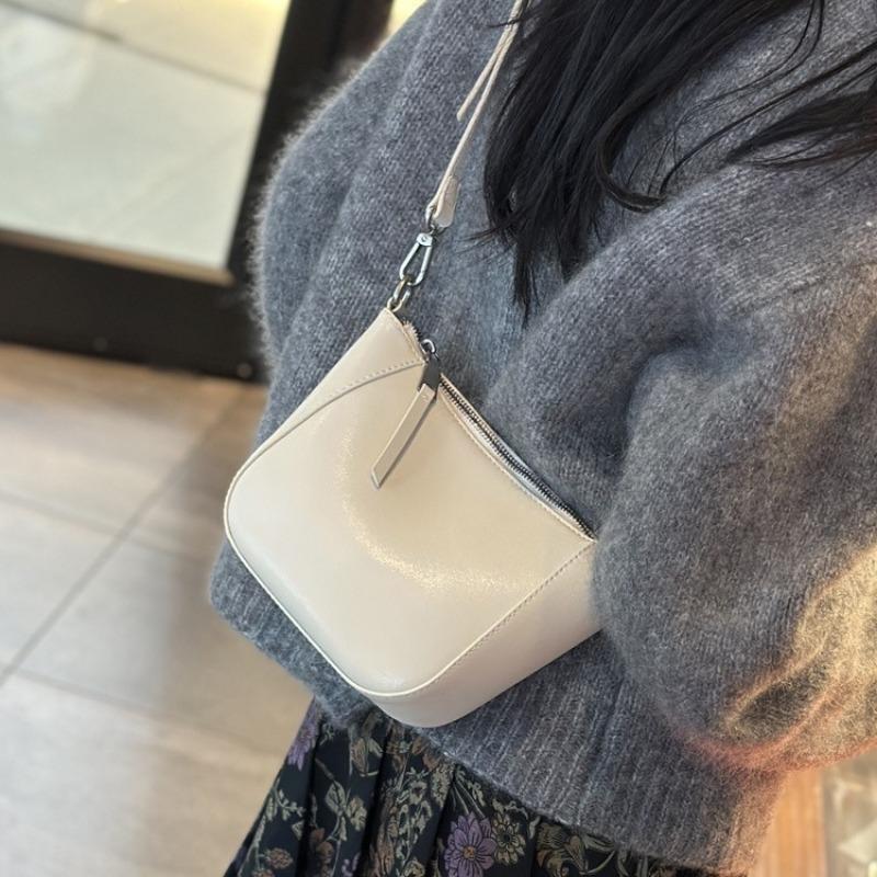 Women's Premium Sense Niche Small Baotou Layer Cowhide Women's Shoulder Crossbody Bag