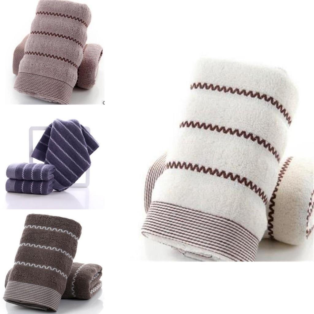 Ультрамягкие и впитывающие салфетки для лица и тела для домашнего использования. Хлопок. Вневременной дизайн.