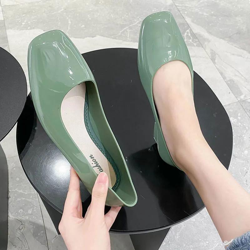 WTEMPO Офисные женские водонепроницаемые нескользящие мягкие рабочие туфли на толстом каблуке женские большие размеры однотонные повседневные туфли