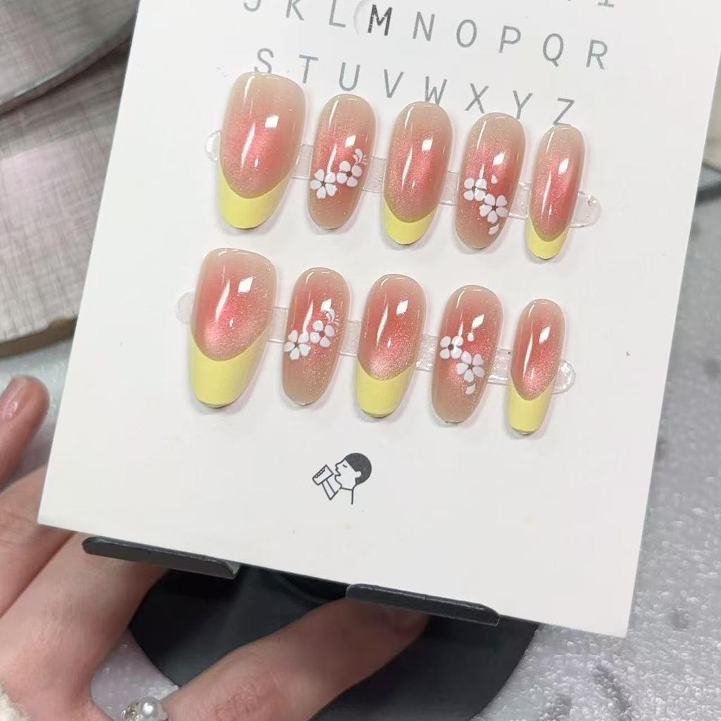 Съемные ногти "Кошачий глаз" в горошек со съемными элементами-бантиками - Милый ручной дизайн ногтей к Новому году