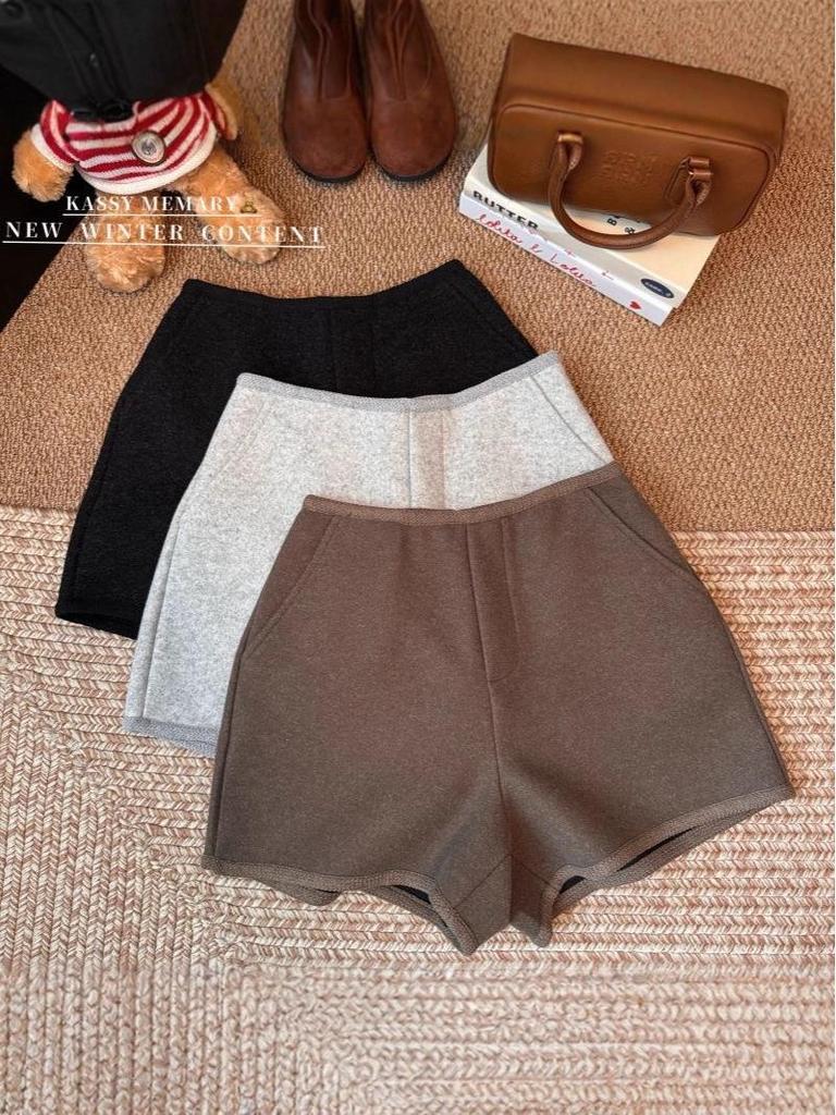 Women's Thickened Woolen High-Waisted Wide-Leg A-Line Shorts - Autumn/Winter 2025