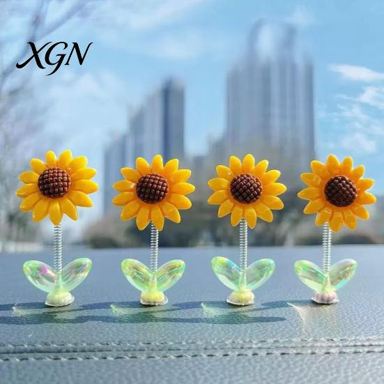 Interior Aesthetic Accessories 5Pcs Wobble Sunflower Car Dashboard Decor, Resin Spring Flower Ornament Cute Office Desk Decorations with Non