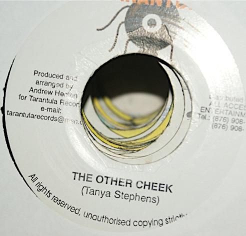 7-дюймовая пластинка TANYA STEPHENS - The Other Cheek NONE Tarantula Recor Ямайка Регги, Ска и Даб Б/У