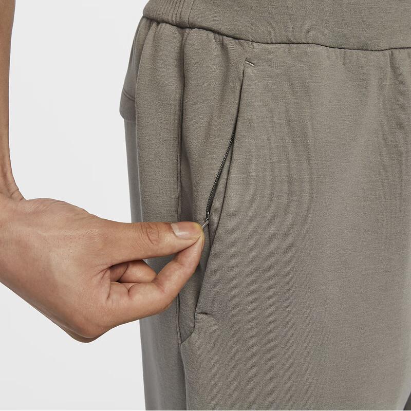 Nike Мужские брюки 24.7 Dri-FIT Impossiblysoft Цвет: Пещерный камень HQ6971-289
