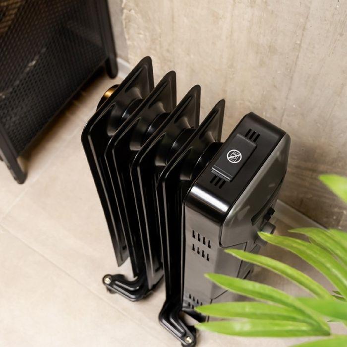 Radiateur bain d'huile - Cecotec - ReadyWarm 5000 - 1000 W - 5 éléments - Noir