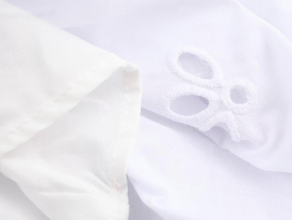 Летнее хлопковое платье на тонких бретелях с вышивкой, 2025: Модное женское платье однотонной расцветки