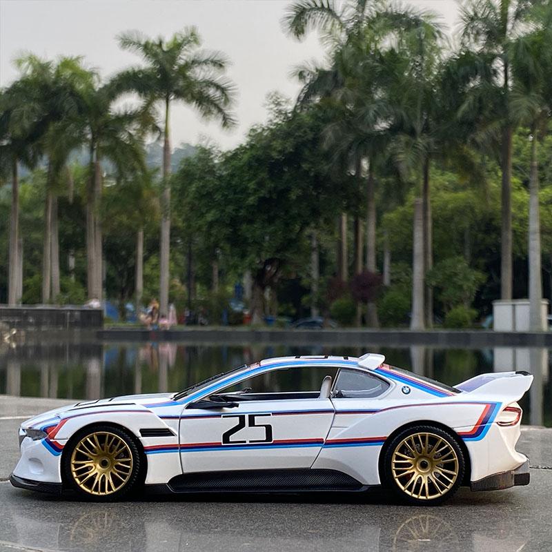 1/24 BMW CSL Alloy Track Racing Car Модель литой игрушечной машинки из металла Модель имитации звука и света Коллекция детских подарков