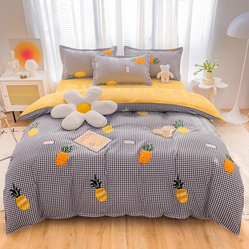 Небольшой свежий утолщенный комплект из четырех предметов из хлопка с принтом, состоящий из трех предметов, простыня и пододеяльник