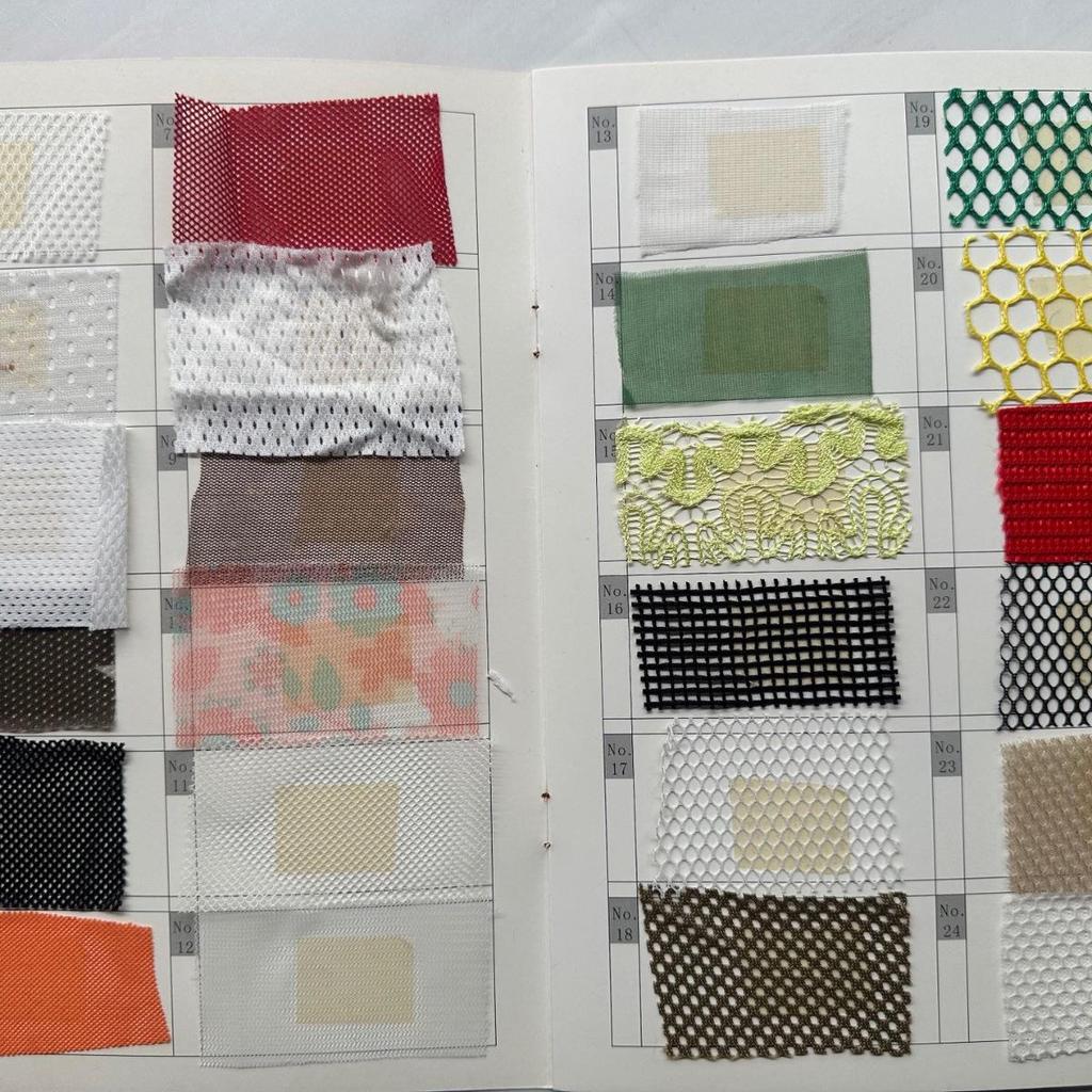 Двусторонняя полиэстер-нейлоновая сетчатая ткань для обуви, головных уборов, сумок, багажа, сидений и одежды для йоги