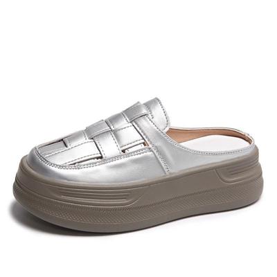 2025 новые полушлепанцы на толстой подошве с увеличением высоты женские летние для улицы полые с одним ремешком римские сандалии с закрытым носком плетеные шлепанцы