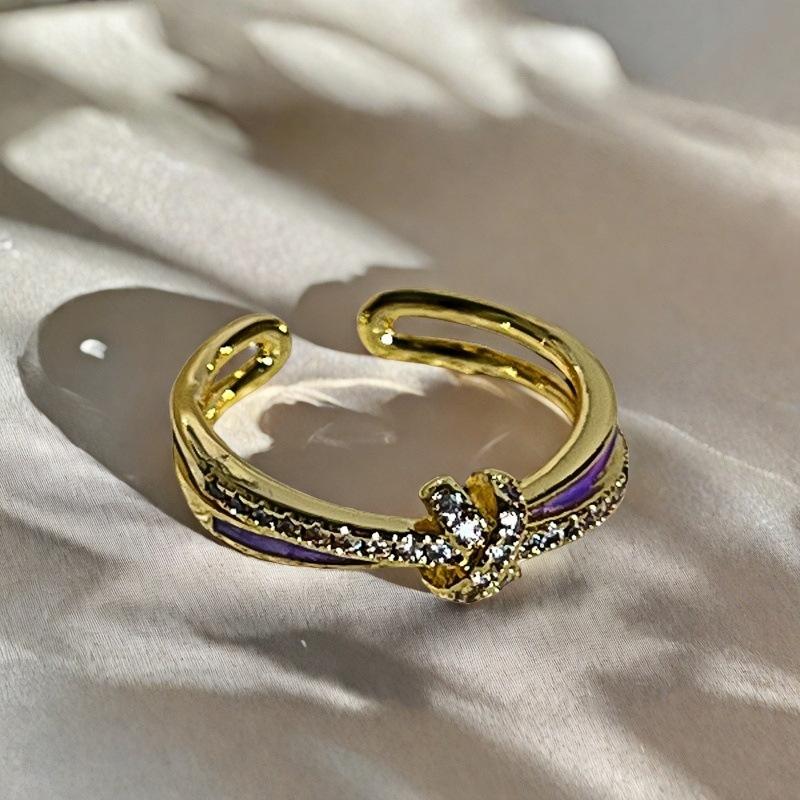 Blind Box Pair, Peach Blossom Dripping Oil Butterfly Ring, Medieval French Retro Niche Design, Light Luxury Ring For Women