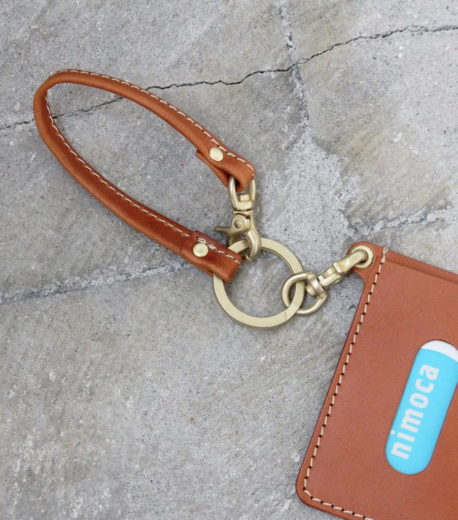 Держатель для ключей с брелоком, короткий ремешок из натуральной кожи, кожаный ремешок Tochigi, чехол для пропуска, чехол для пропуска, чехол для ключа, защита от падений, сделано в