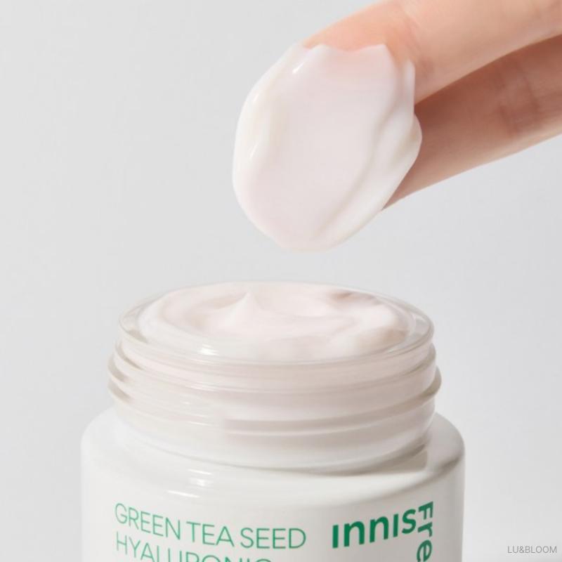 Innisfree Green Tea Seed Hyaluronic Serum 50ml + Cream 50ml Set (+Free gift)