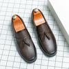 Весна новая Мода Мягкая Подошва Лоферы Удобные Кисточки Офисная Обувь Дизайнерская Кожаная Обувь Роскошный Бренд Мужские Балетки Повседневная Обувь