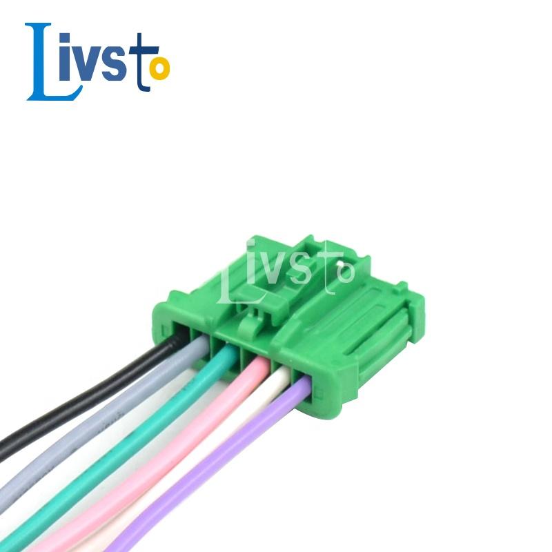 6 Pin Automotive Wire Harness with Pure Copper Conductor PVC Jacket IP67 Rated 600V-Green Connectors DJ7068K-1.5/2.8-21