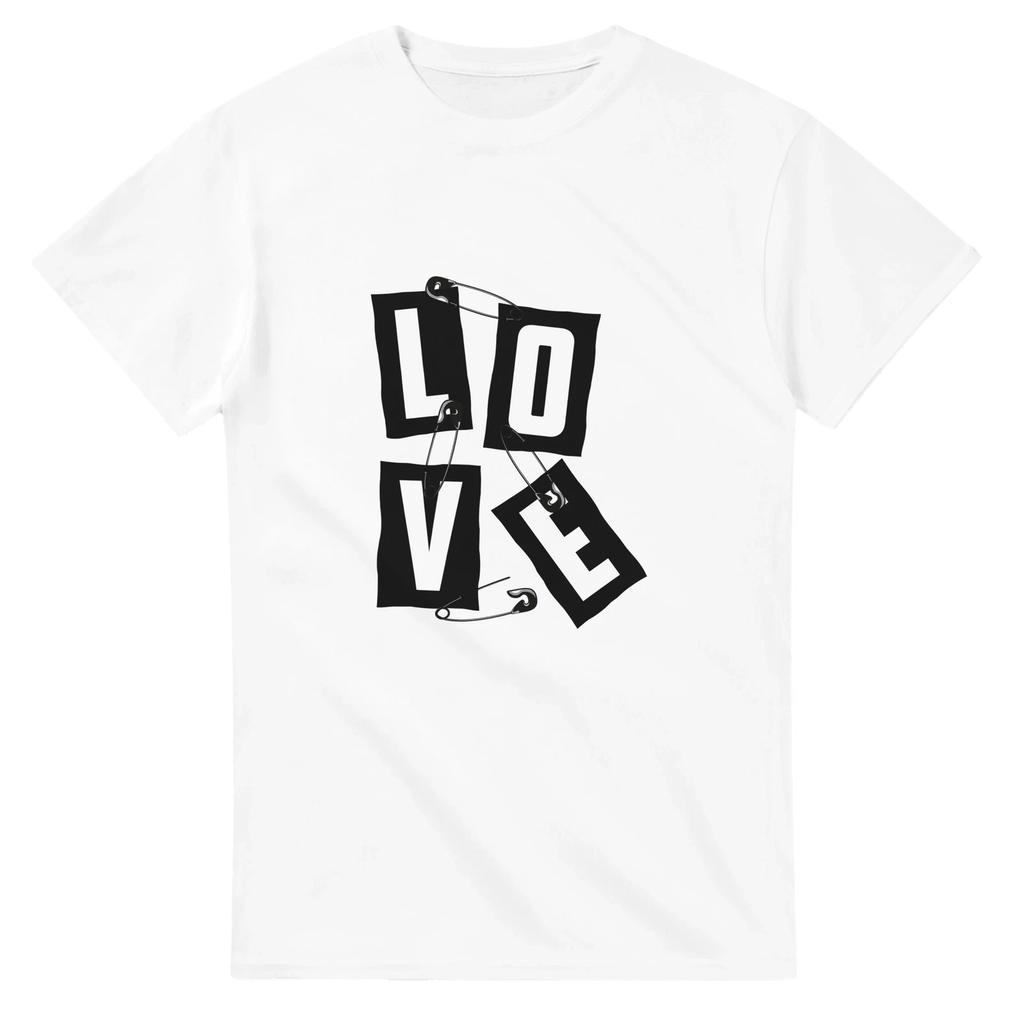 Футболка с черным логотипом LOVE