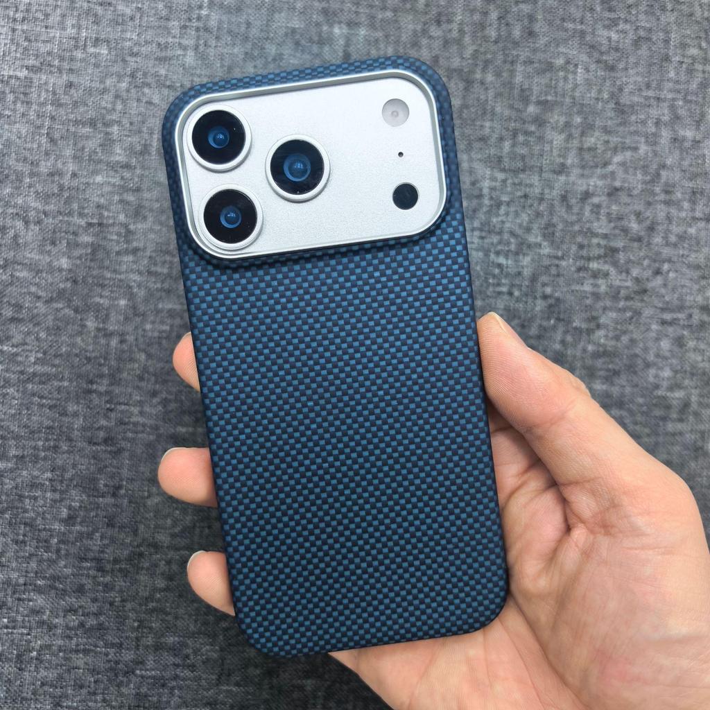 Магнитный чехол Kevlar для Apple 17 Pro Max: Ультратонкий, Легкий, Защитный чехол из настоящего углеродного волокна