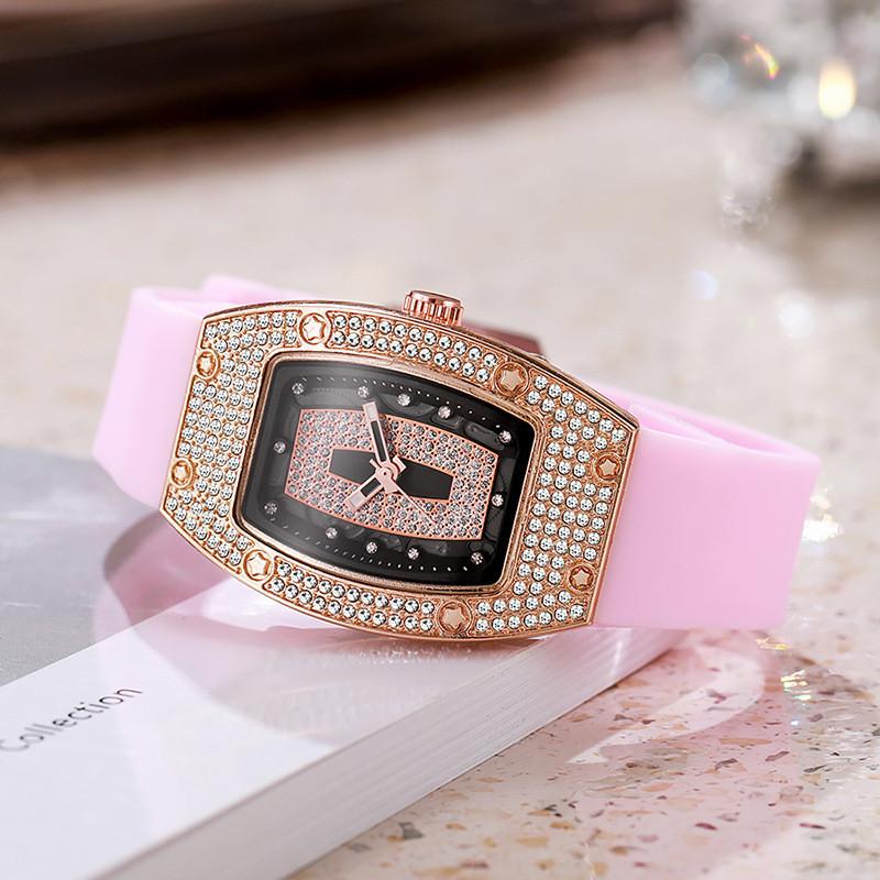 Stylish Women Quartz Wristwatch With Mineral Glass Mirror For Daily Use