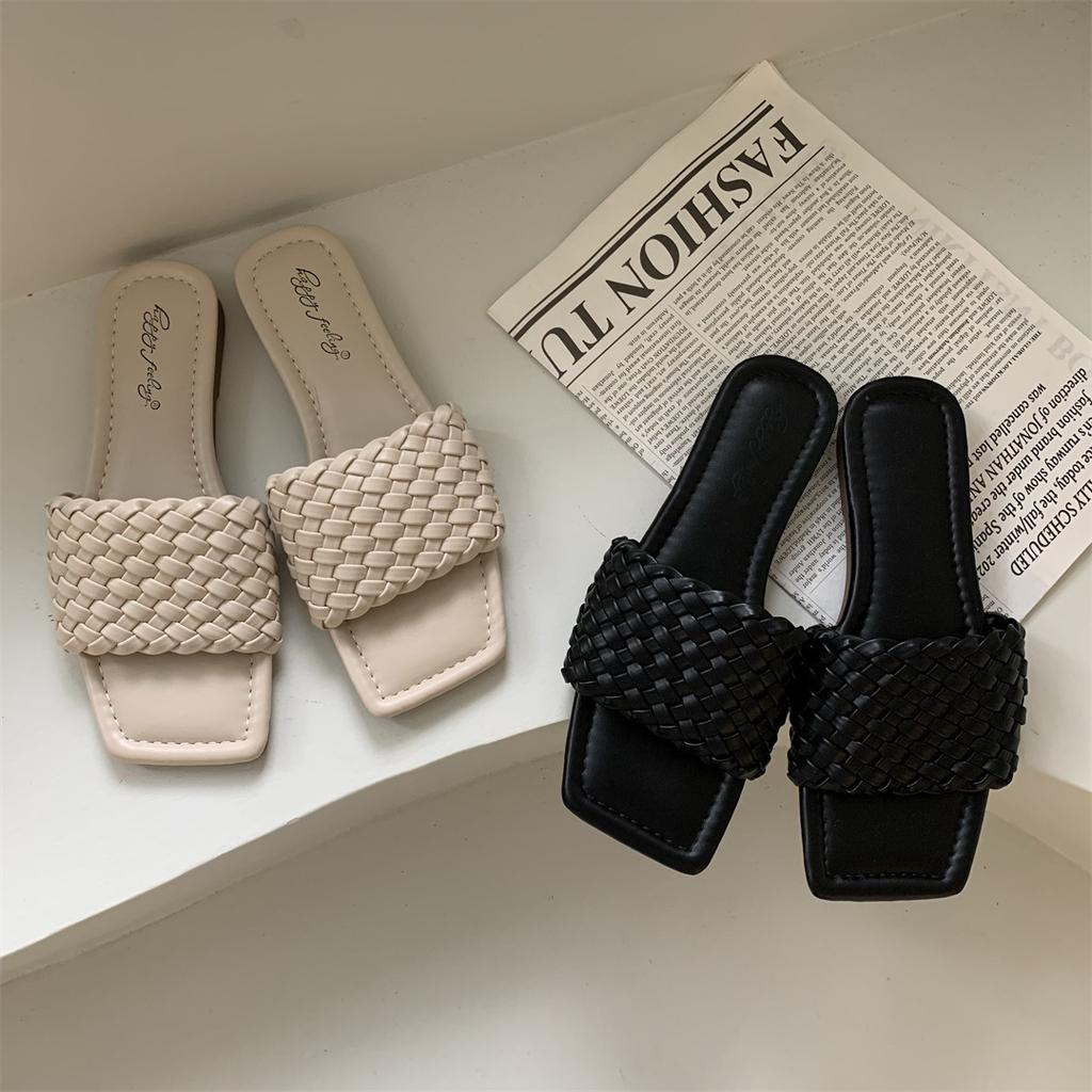 Нишевый дизайн крутые тапочки детские носят новый темперамент плоская подошва плетеные пляжные тапочки летом