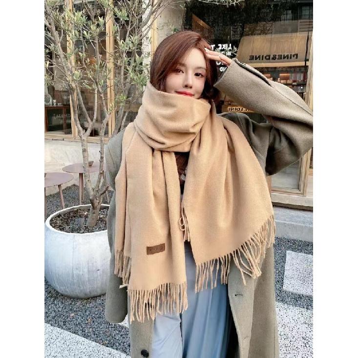 New Autumn And Winter Scarf For Women With A High-End Feel Solid Color Tassel Knitted Shawl Versatile And Warm Thick Scarf