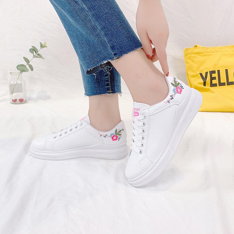 Женские туфли весна Белые удобные кроссовки Дышащие балетки Шнуровка Цветочные женские Повседневные туфли