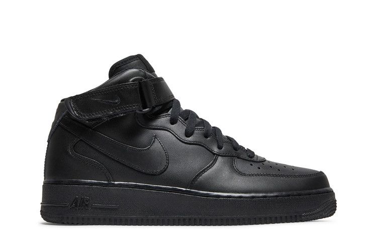 Женские кроссовки Nike Wmns Air Force 1 '07 Mid 'Черный'