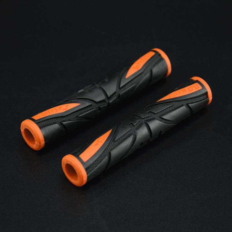 Durable Motorcycle Handle Bars Cover Soft Anti-Slip Brake Handle Silicone Sleeve Motorcycle Bicycle Protection Cover Tools