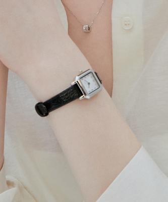 [J.ESTINA] Квадратные кожаные часы J.ESTINA AMICO JWM1LE5BS501WHBK0