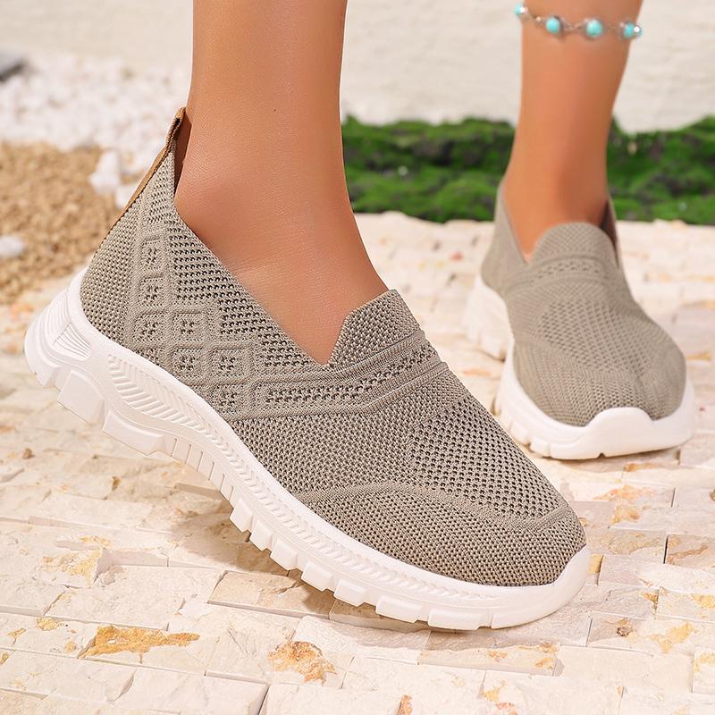 Fashion Breathable Mesh Platform Sneakers Women Summer Slip-On Comfort Soft Sole Sports Shoes Ladies Flat Heel Non-Slip Casual Shoes