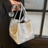 Light Luxury PU Magnetic Buckle Bucket Bag Young Women's Bag Fashion Simple Shoulder Bag