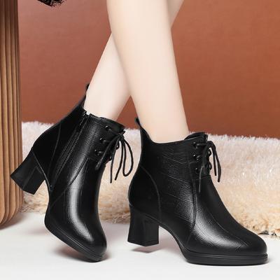 Мамины туфли осенне-зимние хлопковые туфли, новые короткие ботинки на толстом каблуке и женские бархатные ботинки для пожилых женщин, женские ботинки Мартин