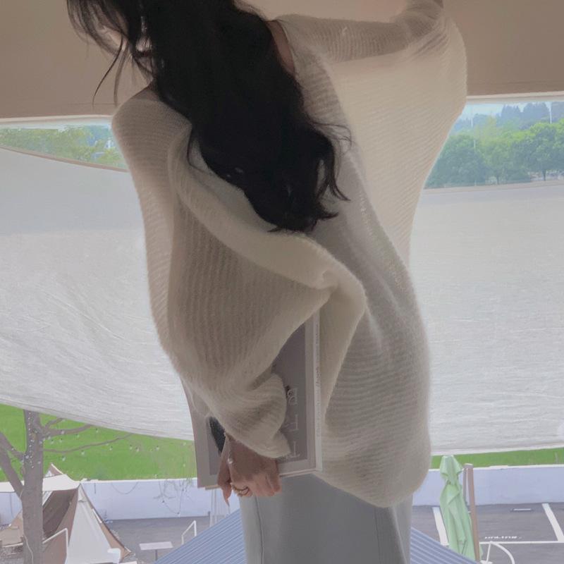 Верхняя одежда из мохерового белого вязаного кардигана с ленивым и нежным дизайном в корейском стиле для весны и лета. Повседневный солнцезащитный топ.