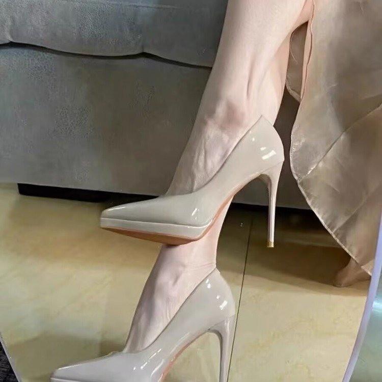 Черные туфли на высоком каблуке 2025 Весна Новые Остроносые Лакированные Однотонные С закрытым носком Высокий каблук Женские для работы Женская обувь