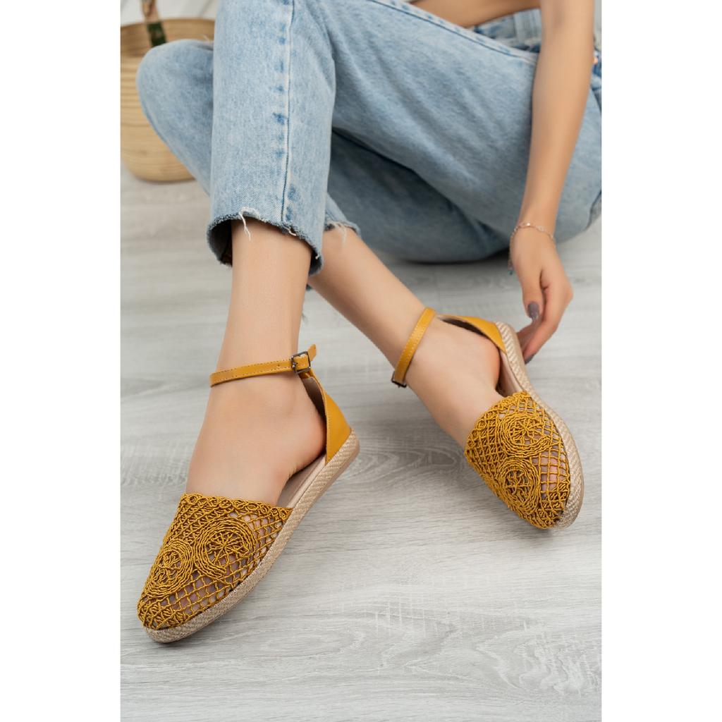 Бежевые женские кружевные сандалии Bg1058-123-0001