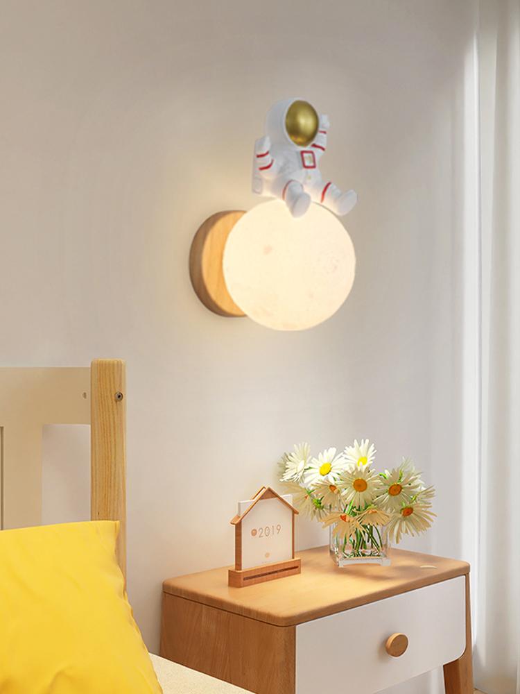 Светодиодный настенный светильник в виде астронавта для дома, спальни для мальчиков и девочек, декор для спальни с изображением мультфильмов, настенный светильник для гостиной, кабинета, настенный светильник для интерьера, бра