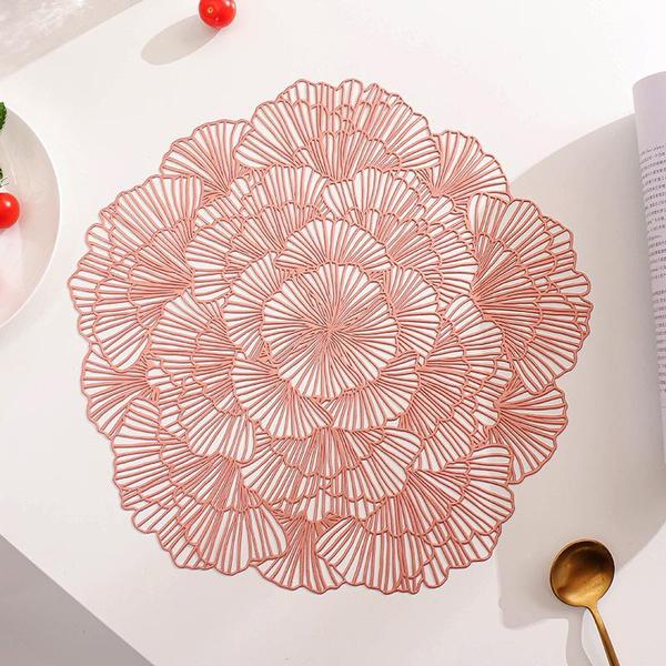 1pc Floral European-style Placemats PVC Hollow Bronzing Table Mats Hotel Thermal Insulation Non-slip Coffee Coasters Steak Plate Mats