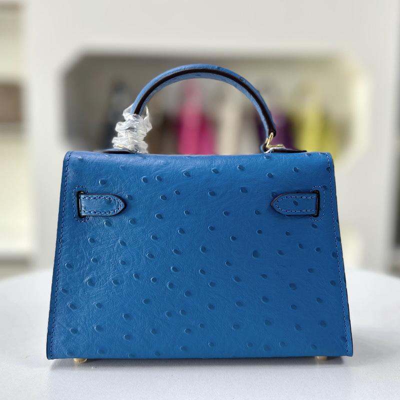 Сумка с узором под страуса первого и второго поколения