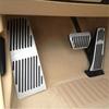 Высококачественные автомобильные аксессуары для BMW E60 E61 AT/MT, педаль акселератора, тормоза, подставки для ног, наклейка на педаль из алюминиевого сплава, Стайлинговая пластина