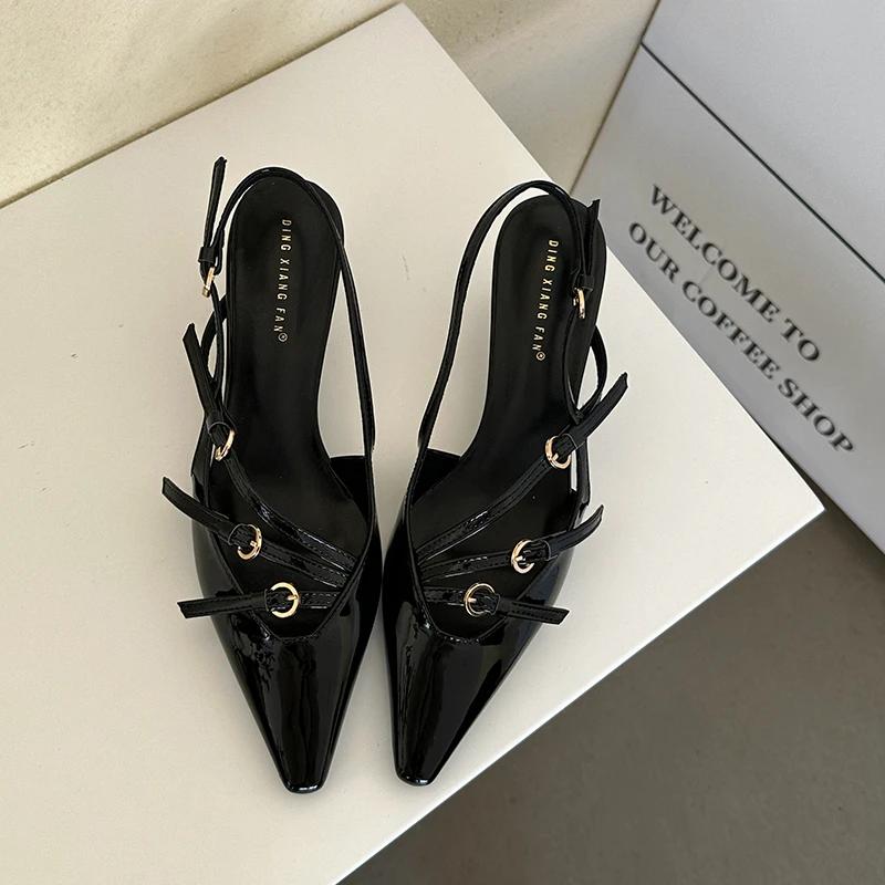 Модные туфли с пряжкой и узким ремешком на плоской подошве, женские, 2024, новые летние сандалии для платья, женские туфли-лодочки с острым носком и тонким каблуком