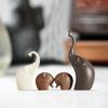 Новый домашний декор Семья слонов Матовая отделка Керамические фигурки - (Набор из 4 предметов, матово-коричневый)