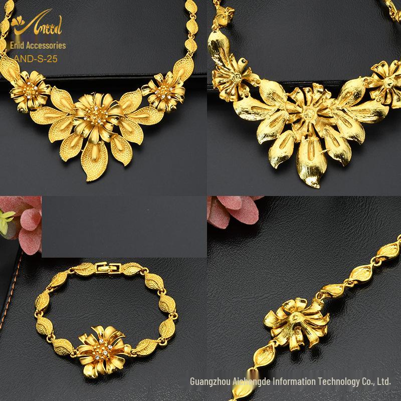 Комплект свадебных украшений из золота 24 карата в Дубае: Ожерелье, Кольцо, Серьги, Браслет