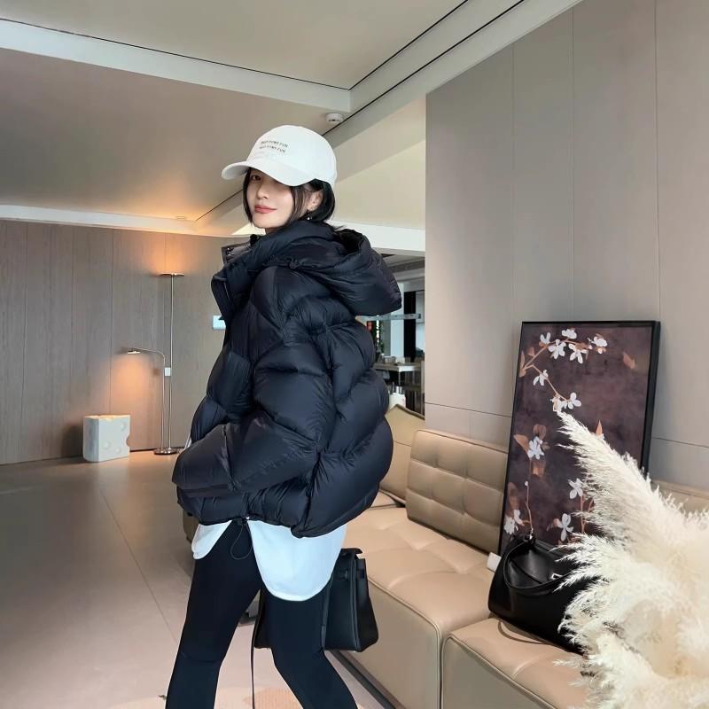 Womens Short Puffer Jacket With Hood Blue Quilted Down Coat Lightweight Warm Winter Outerwear Daily Wear