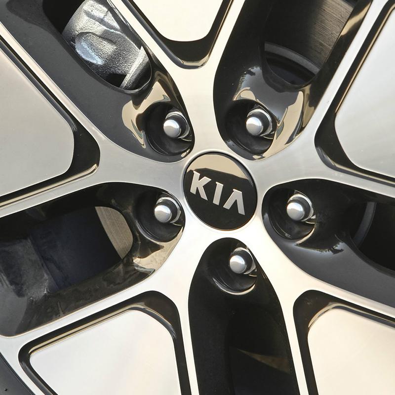 AUOBRS1 4Pcs 58mm Car Wheel Center Hub Caps Emblem Decorative Cover For KIA EV9 EV6 Stinger Niro K5 K9 Sorento Ceed Sportage Forte RIO