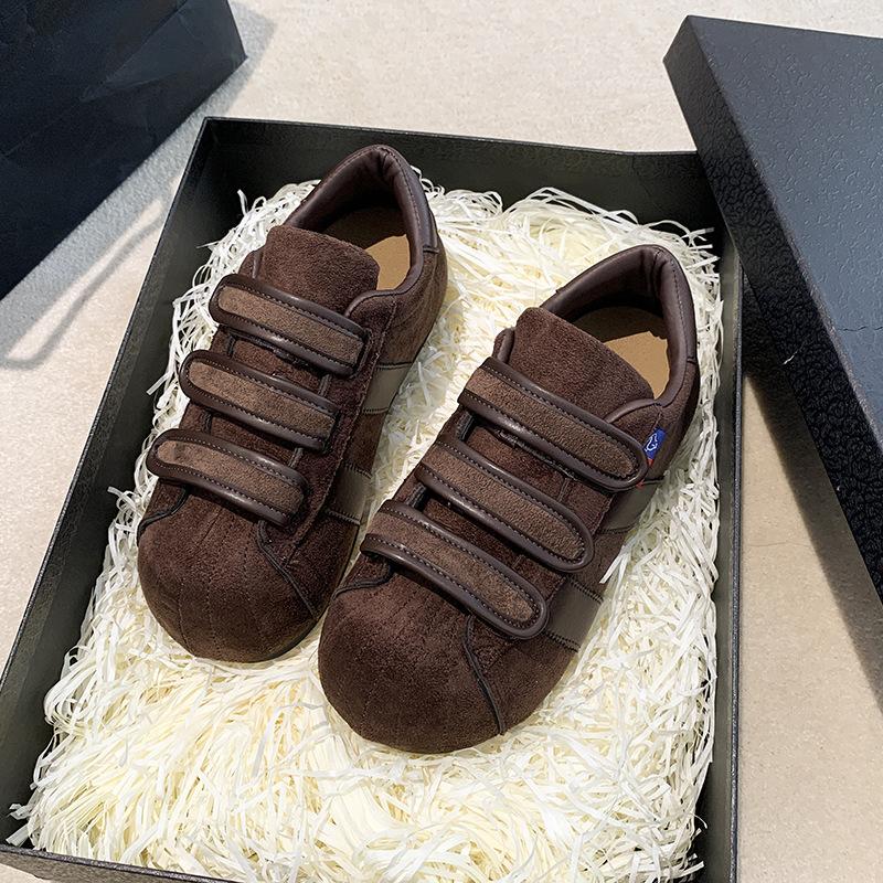 Ретро матовые туфли на платформе с большой головой женские 2025 осень новые на плоской подошве с внутренней высотой увеличение низкий верх спортивная обувь повседневные моральные тренировочные туфли