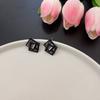 Модные и креативные простые геометрические серьги с инкрустацией цирконами, нейтральные и крутые черные, персонализированные повседневные украшения для вечеринок, подарки