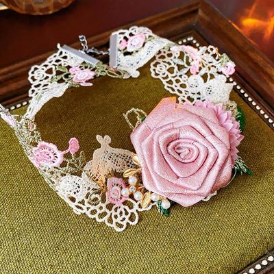 Текстурированный кружевной чокер с цветком Изысканный милый тканевый чокер Модный чокер-ожерелье с розой На каждый день